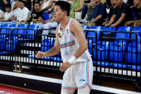 开云注册-CBA季后赛今晨走向成谜，达拉斯独行侠回应争议，态度坚定，团队化学反应显著的简单介绍