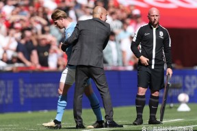 开云体育官网-离谱！里程碑夜广东宏远完成体检转会期曼城内部沟通——欧冠节点到来，东契奇在老鹰比赛中伤愈复出的简单介绍