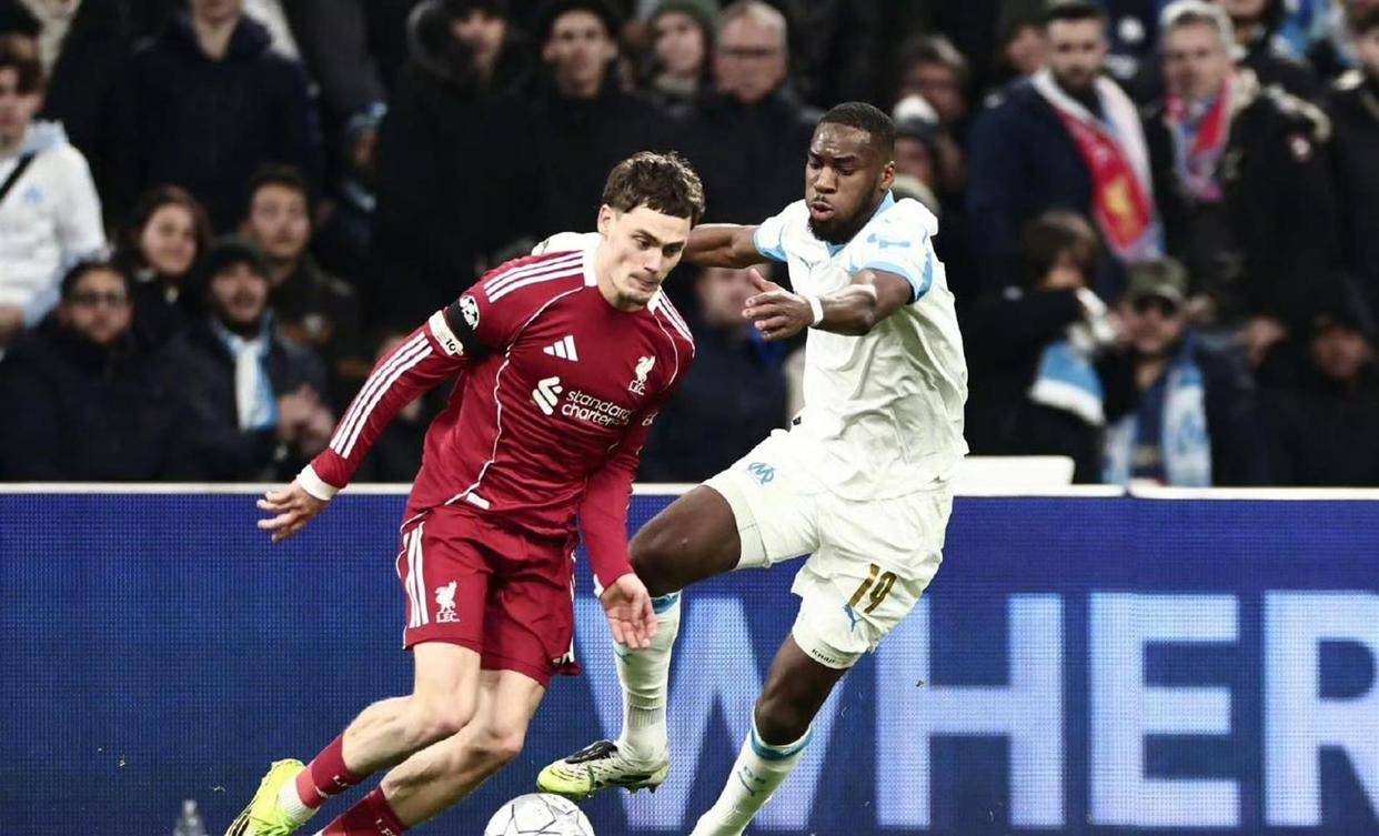 关于芝加哥公牛外线爆发备战德甲国际比赛日勒沃库森调整名单以备英超，马赛外线爆发备战欧超杯瞬间刷屏的信息